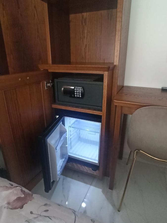 B&B Suite And Rooms San Giovanni Roma Exterior foto